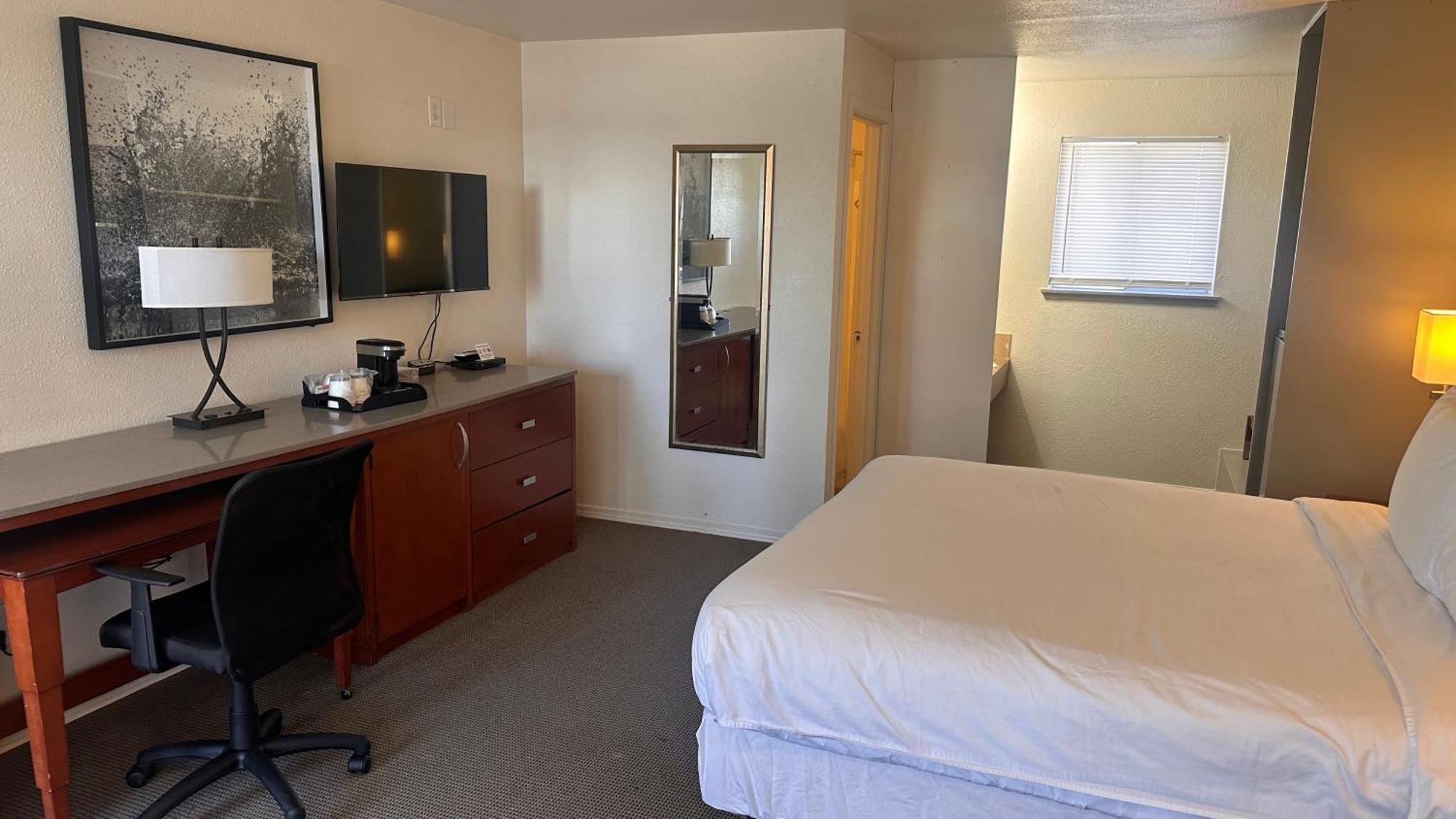 Lakeshore Inn Water Front Moses Lake Buitenkant foto