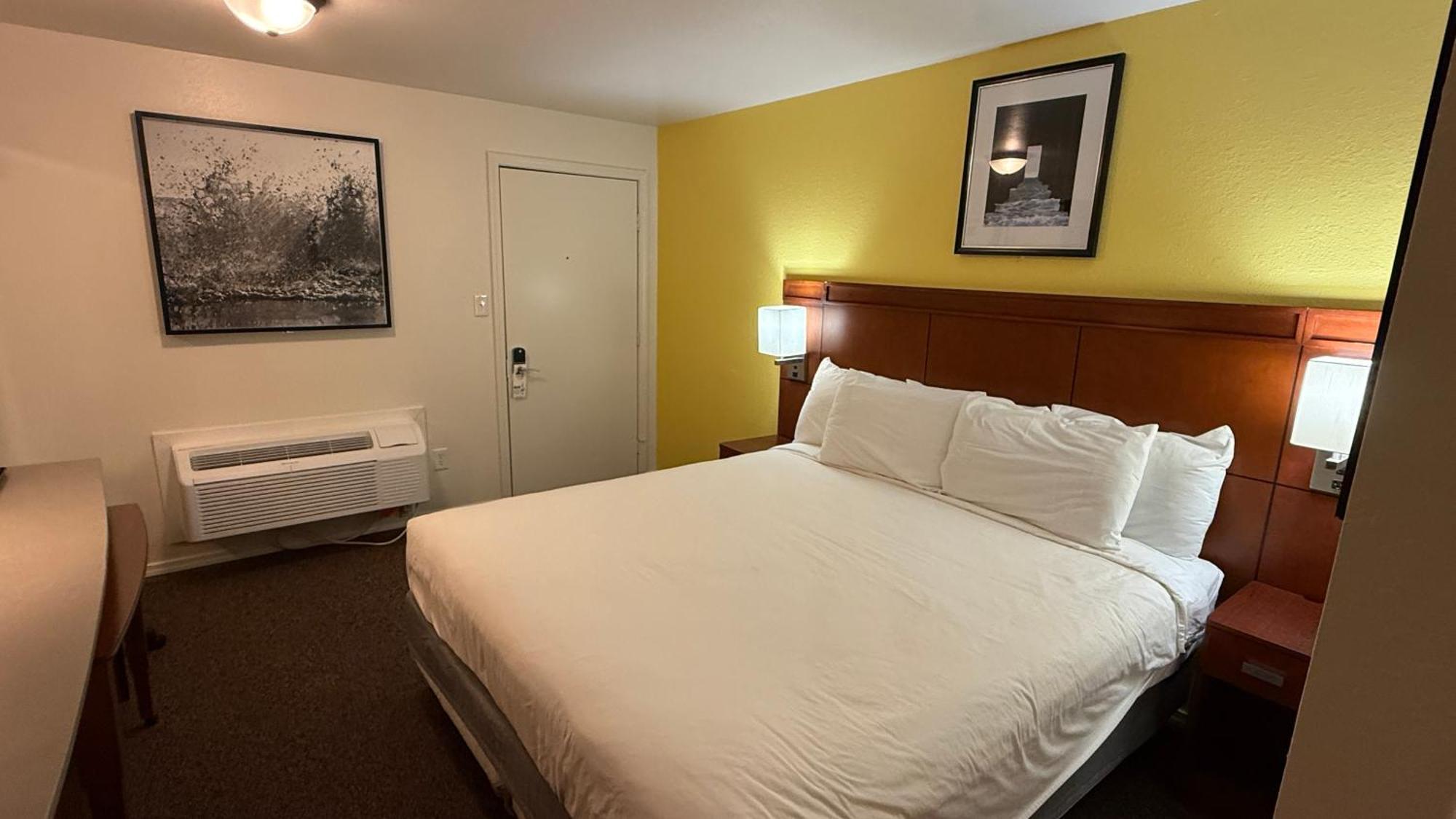 Lakeshore Inn Water Front Moses Lake Buitenkant foto