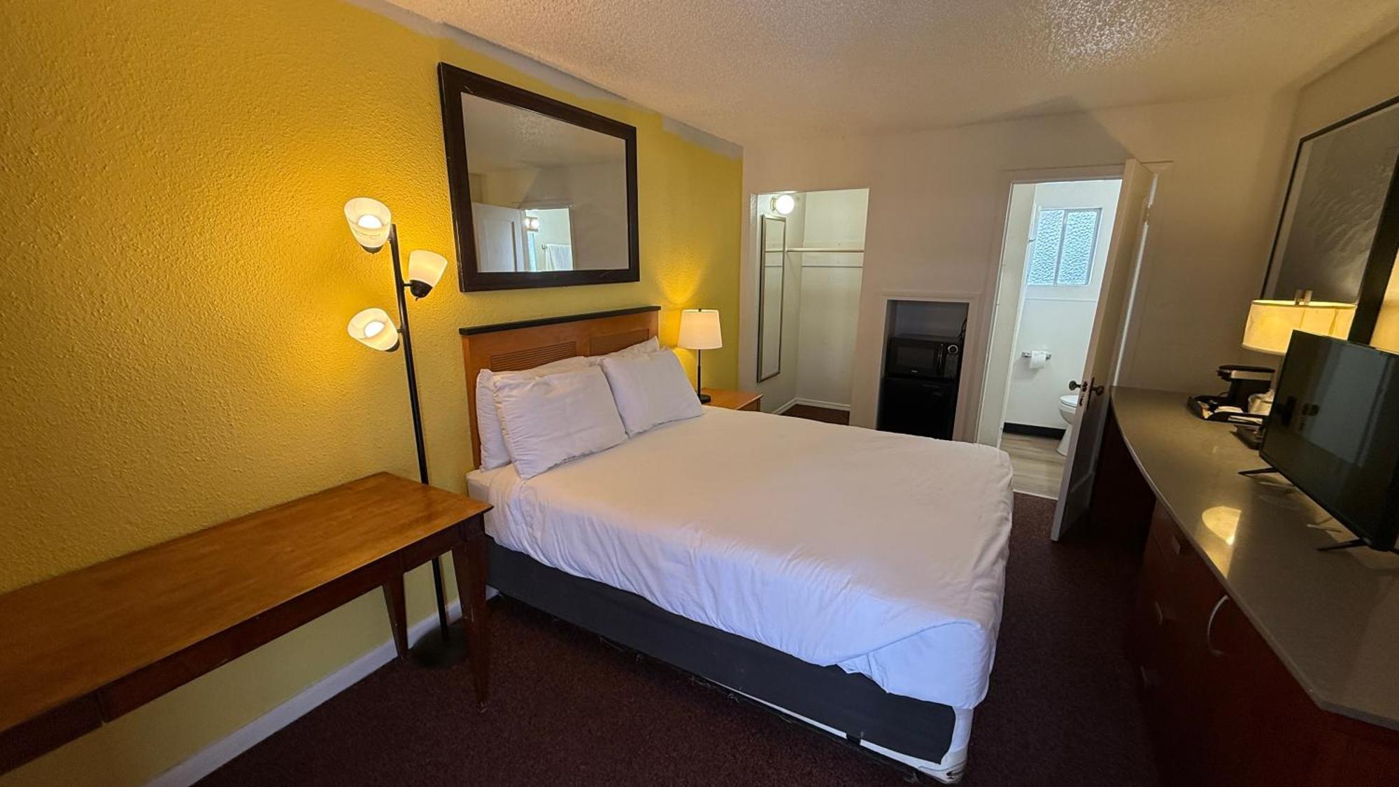 Lakeshore Inn Water Front Moses Lake Buitenkant foto