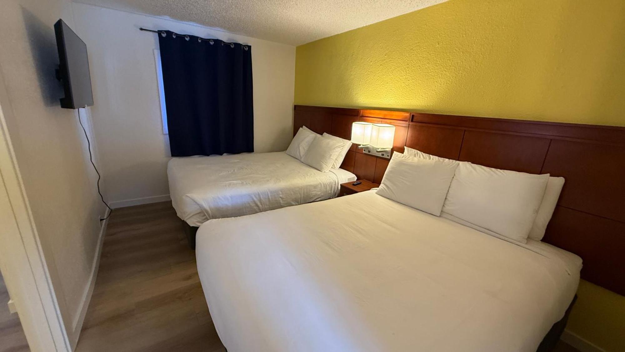 Lakeshore Inn Water Front Moses Lake Buitenkant foto