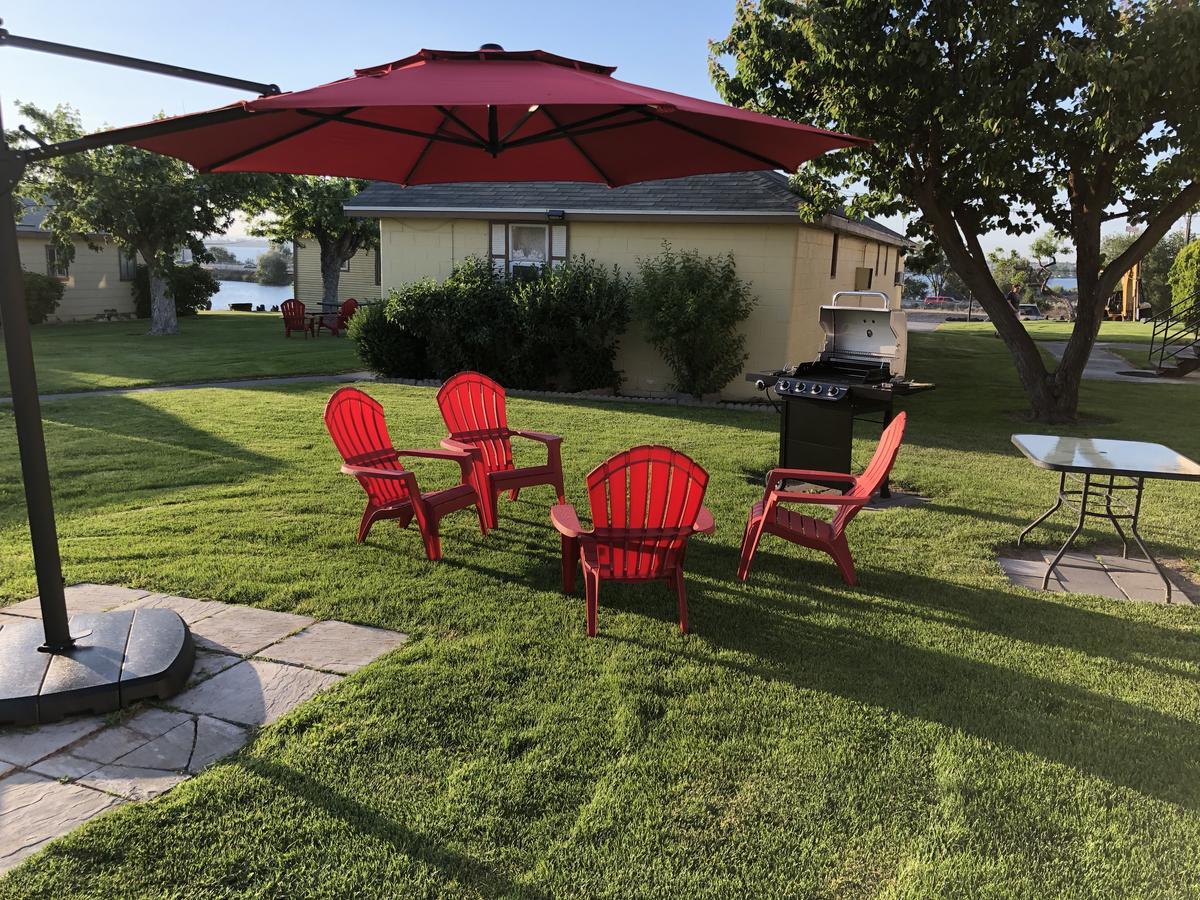 Lakeshore Inn Water Front Moses Lake Buitenkant foto